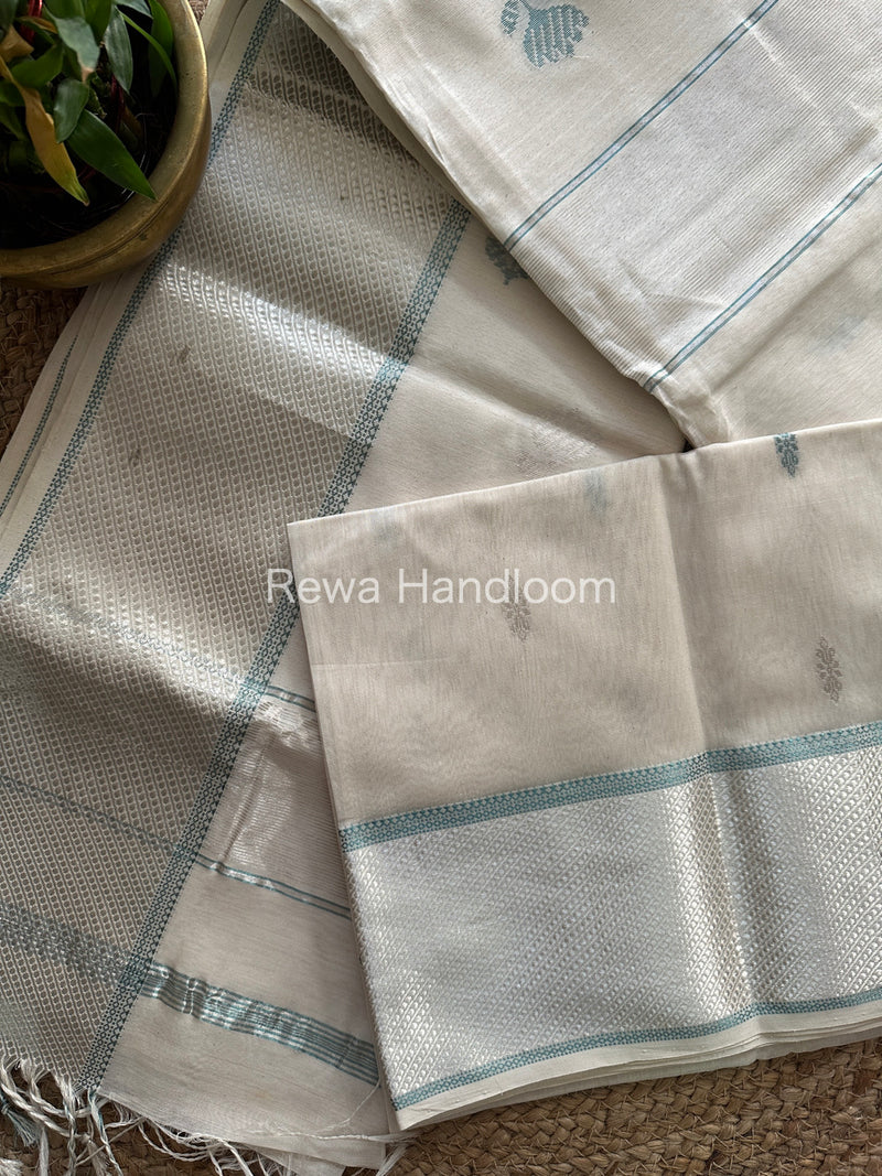 Maheshwari White Silver Zari Buta-Buti Saree SBP01