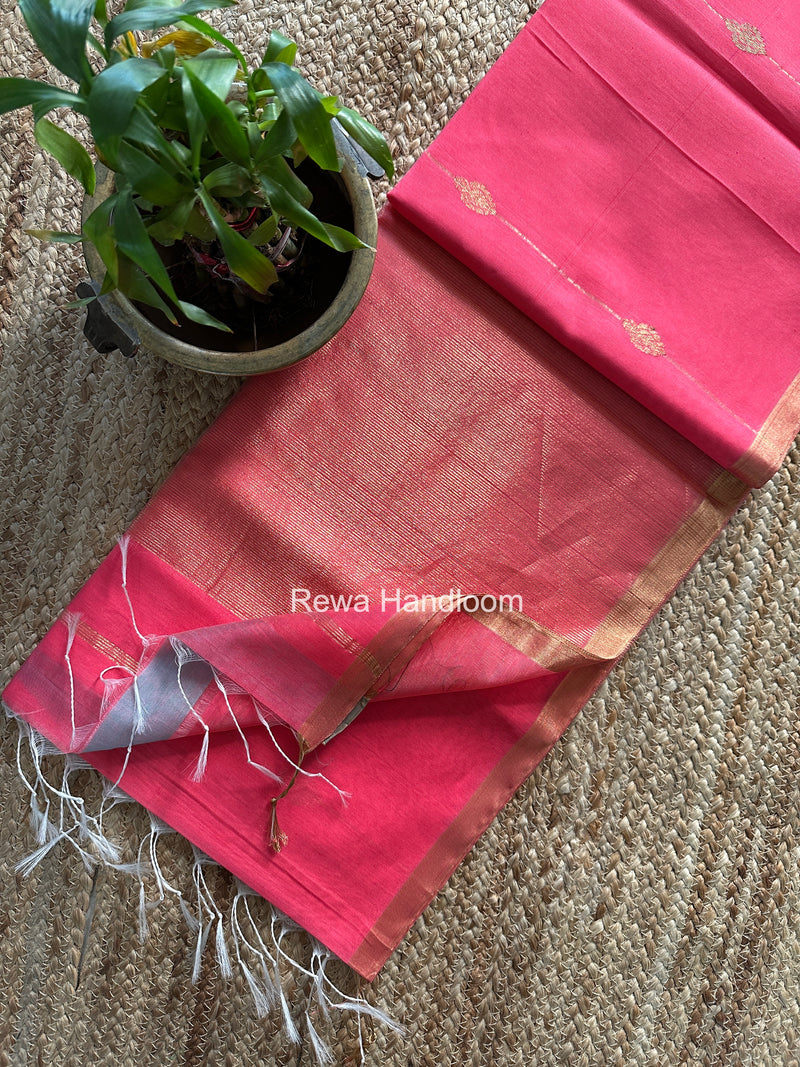 Maheshwari Butti Saree