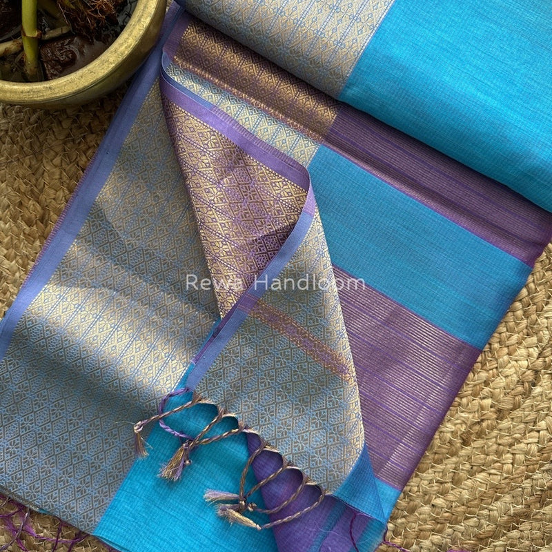 Maheshwari Zari Diamond Border Saree