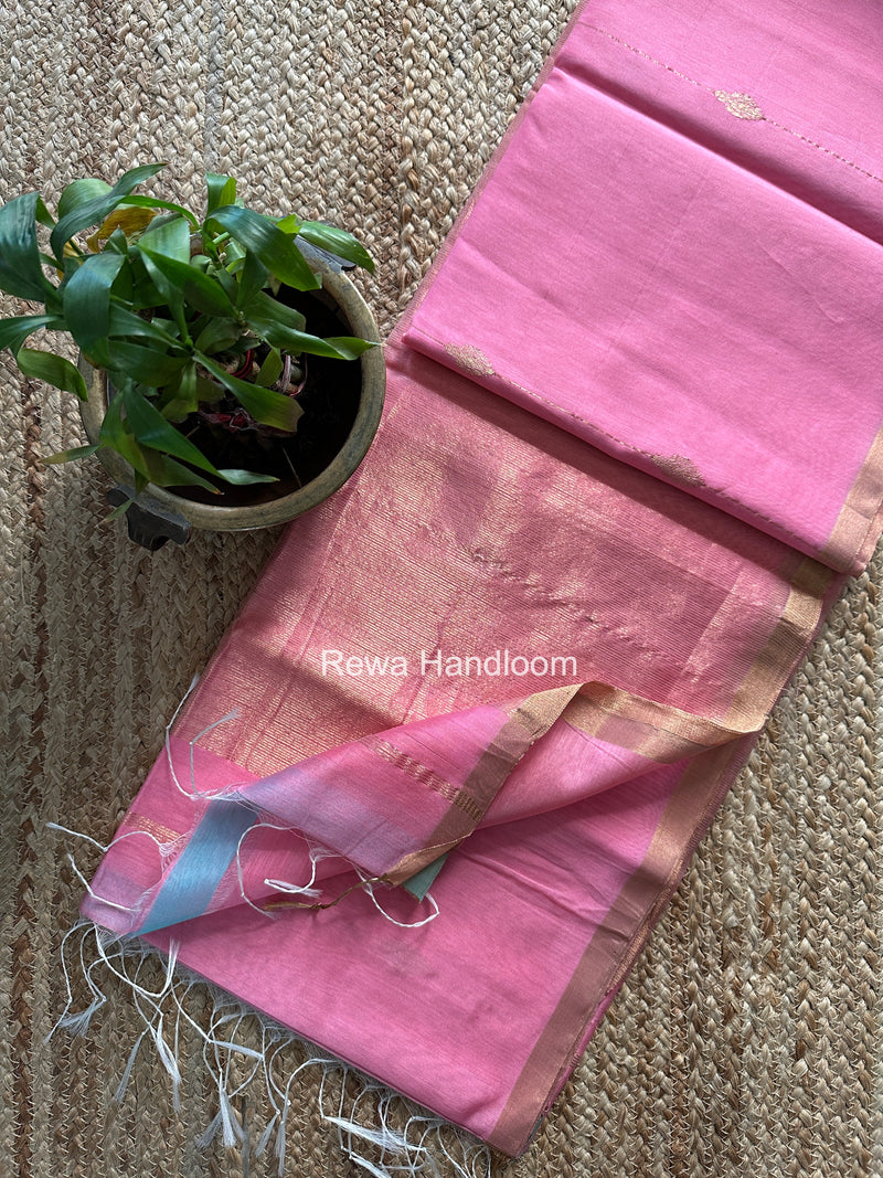 Maheshwari Butti Saree