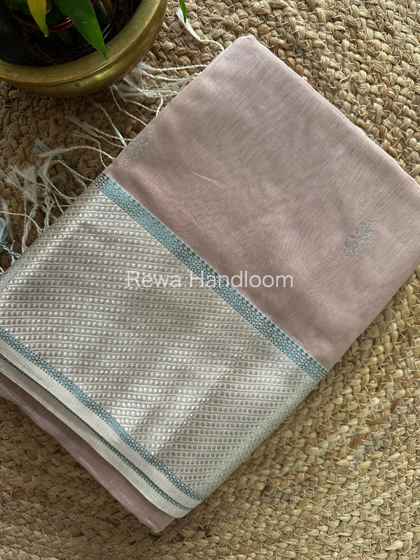 Maheshwari Silver Zari Buta-Buti Saree 