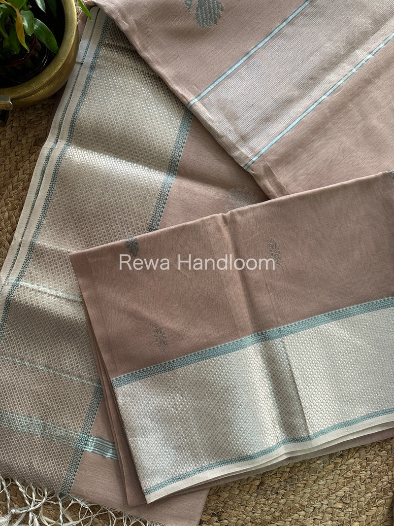 Maheshwari Light Onion Pink Silver Zari Buta-Buti Saree SBP11