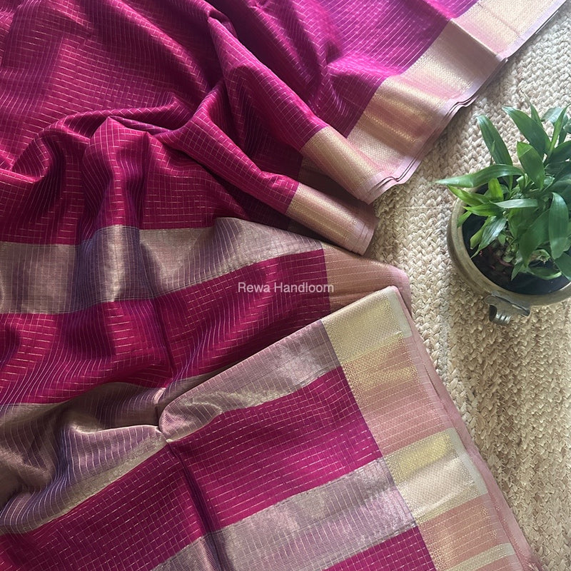 Maheshwari Magenta Zari Checks Saree ZCHX364
