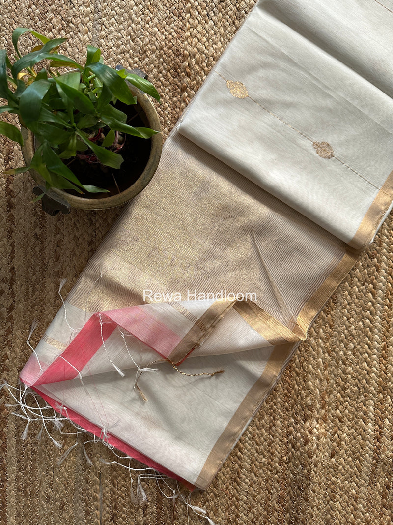 Maheshwari Butti Saree