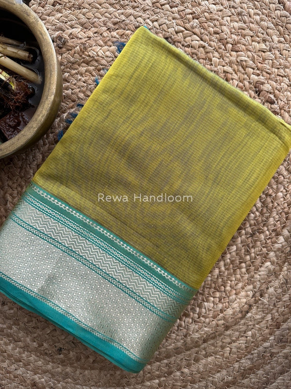 Exclusive Maheshwari Mehendi Green Zari Border Saree EZ015