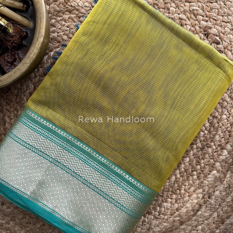 Exclusive Maheshwari Mehendi Green Zari Border Saree EZ015