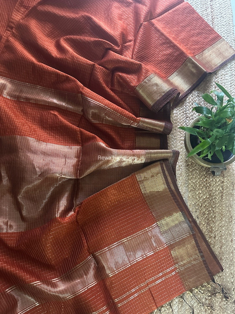 Maheshwari Rust Orange Zari Checks Saree ZCHX369