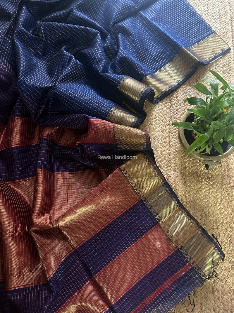 Maheshwari Blue Zari Checks Saree ZCHX370