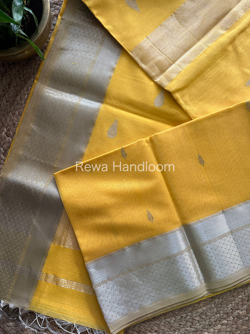 Maheshwari Yellow Silver Zari Buta-Buti Saree SBP21