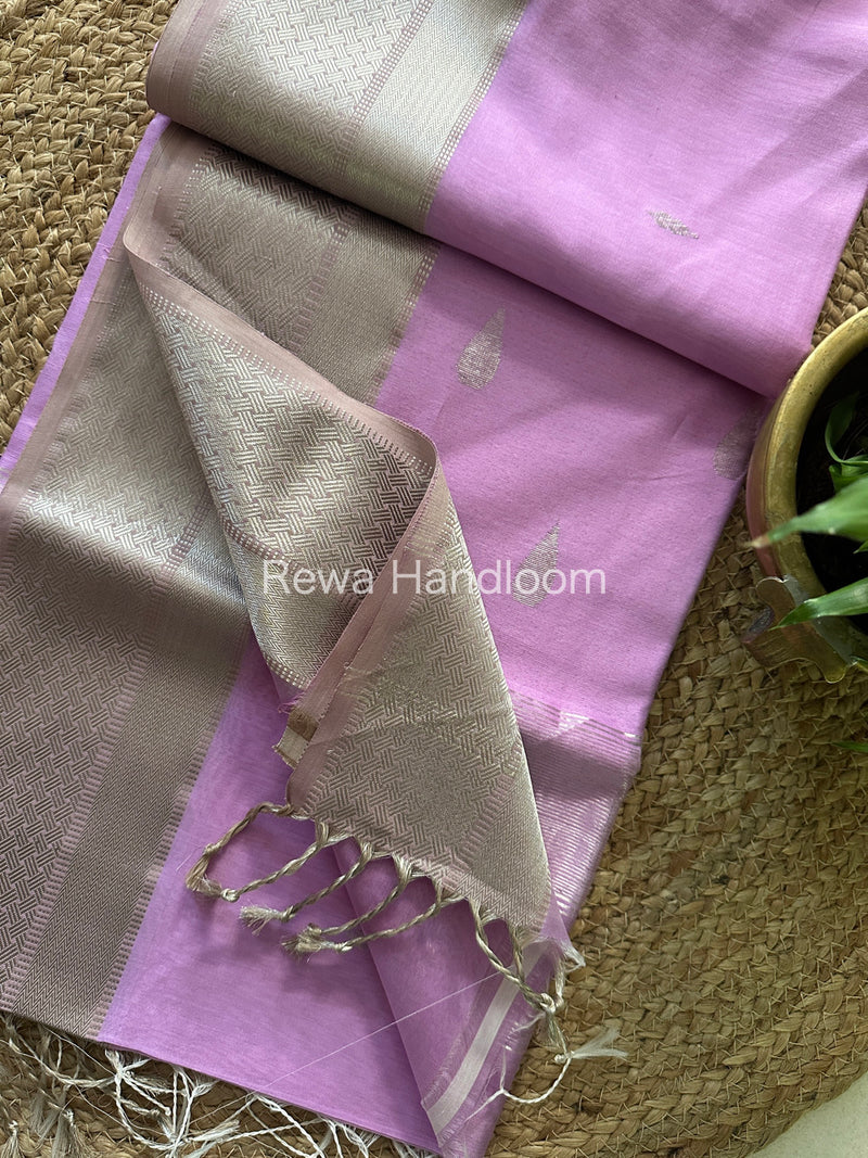 Maheshwari Lavender Silver Zari Buta-Buti Saree SBP23
