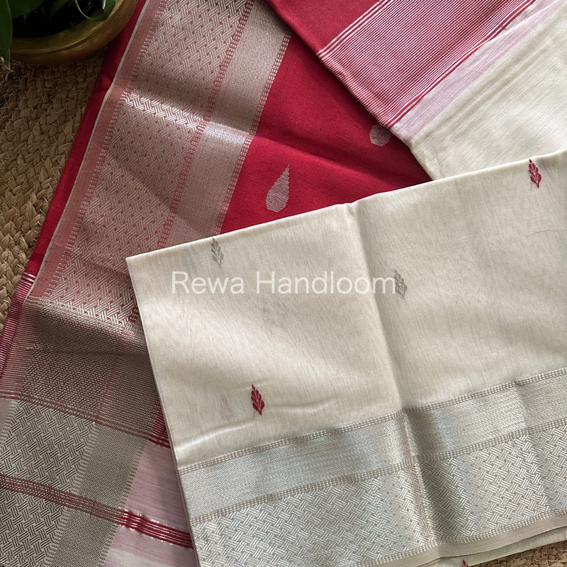 Maheshwari White Red Silver Zari Buta-Buti Saree SBP51