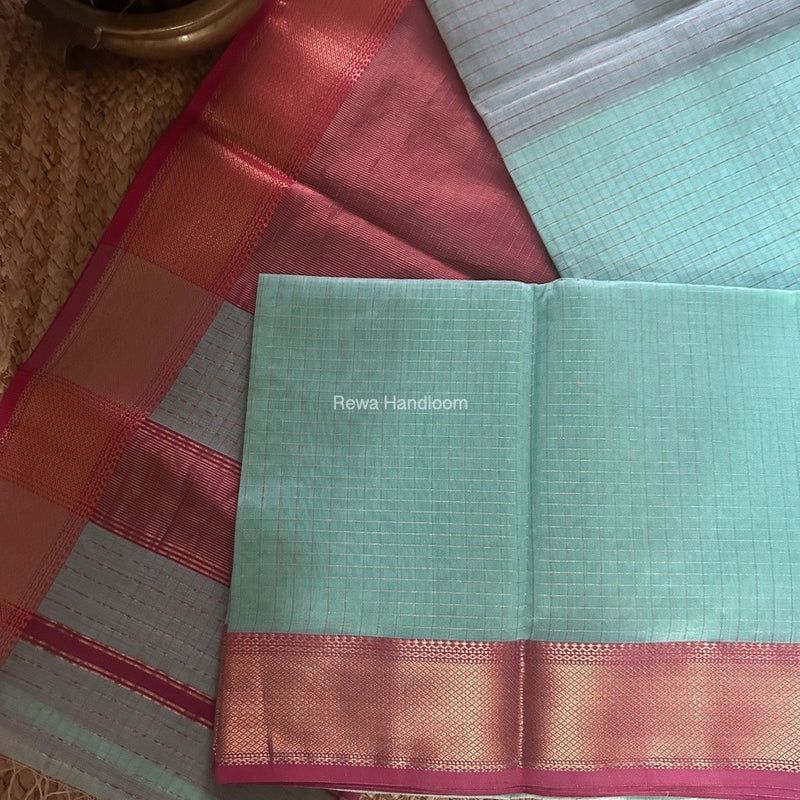 Maheshwari Saree