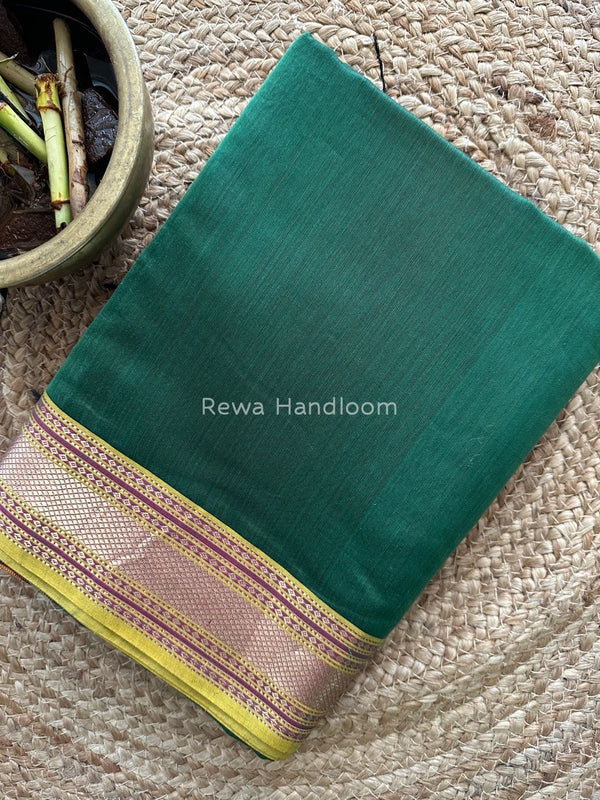 Exclusive Maheshwari Green Zari Border Saree EZ010