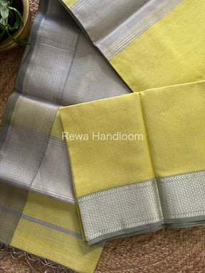 Maheshwari Parrot Green Tissue Silk Saree-SPS01