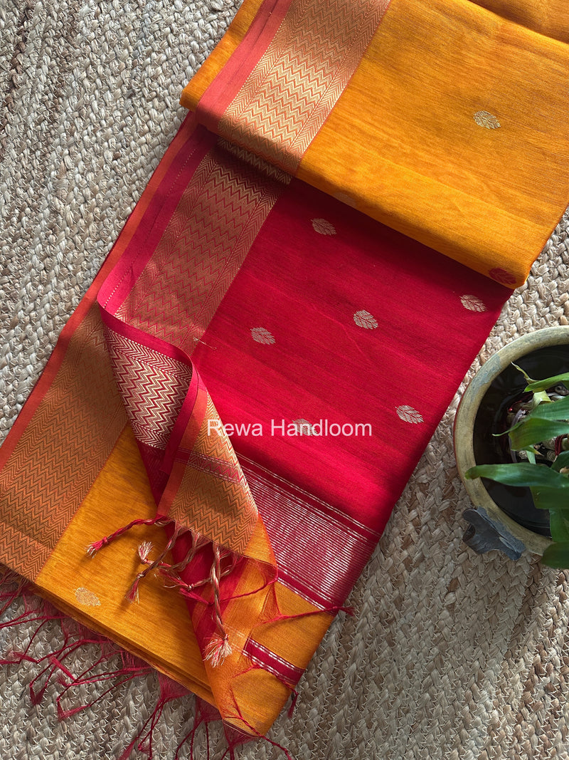 Maheshwari Flower Butti Saree