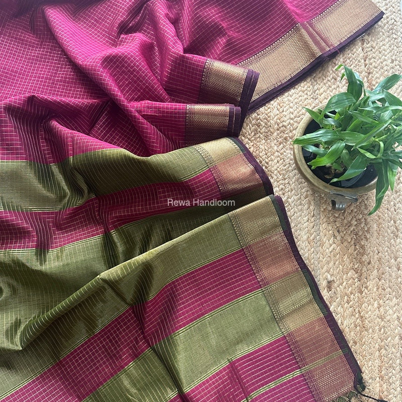 Maheshwari Magenta Zari Checks Saree ZCHX405