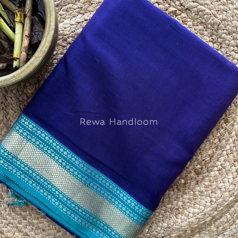 Exclusive Maheshwari Purple Zari Border Saree EZ014