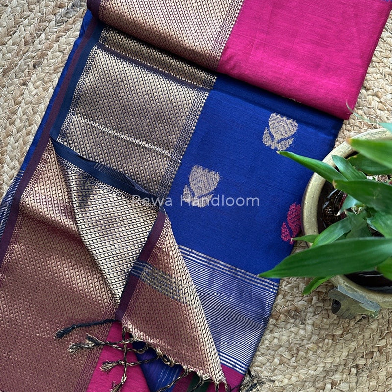 Lotus Butta Zari Border Maheshwari Saree