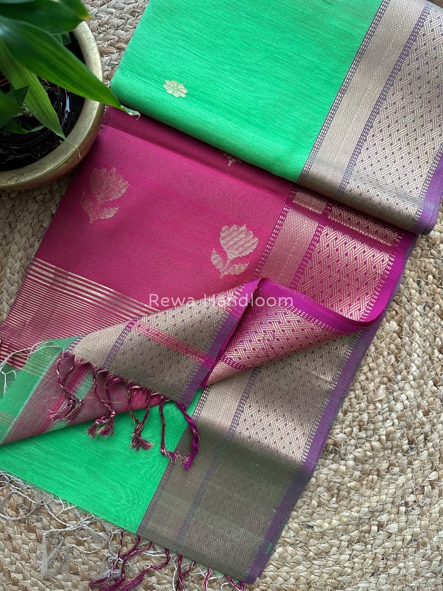 Lotus Butta Zari Border Maheshwari Saree