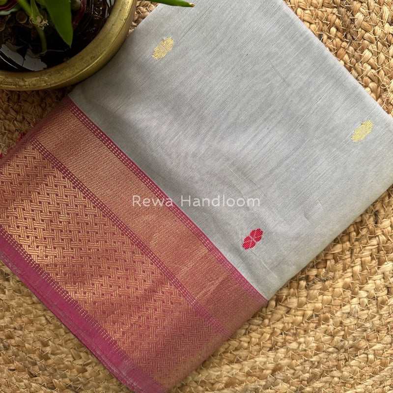 Gray Lotus Butta Zari Border Maheshwari Saree LBS09