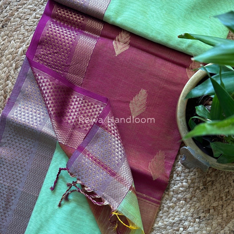 Butta Zari Border Maheshwari Saree