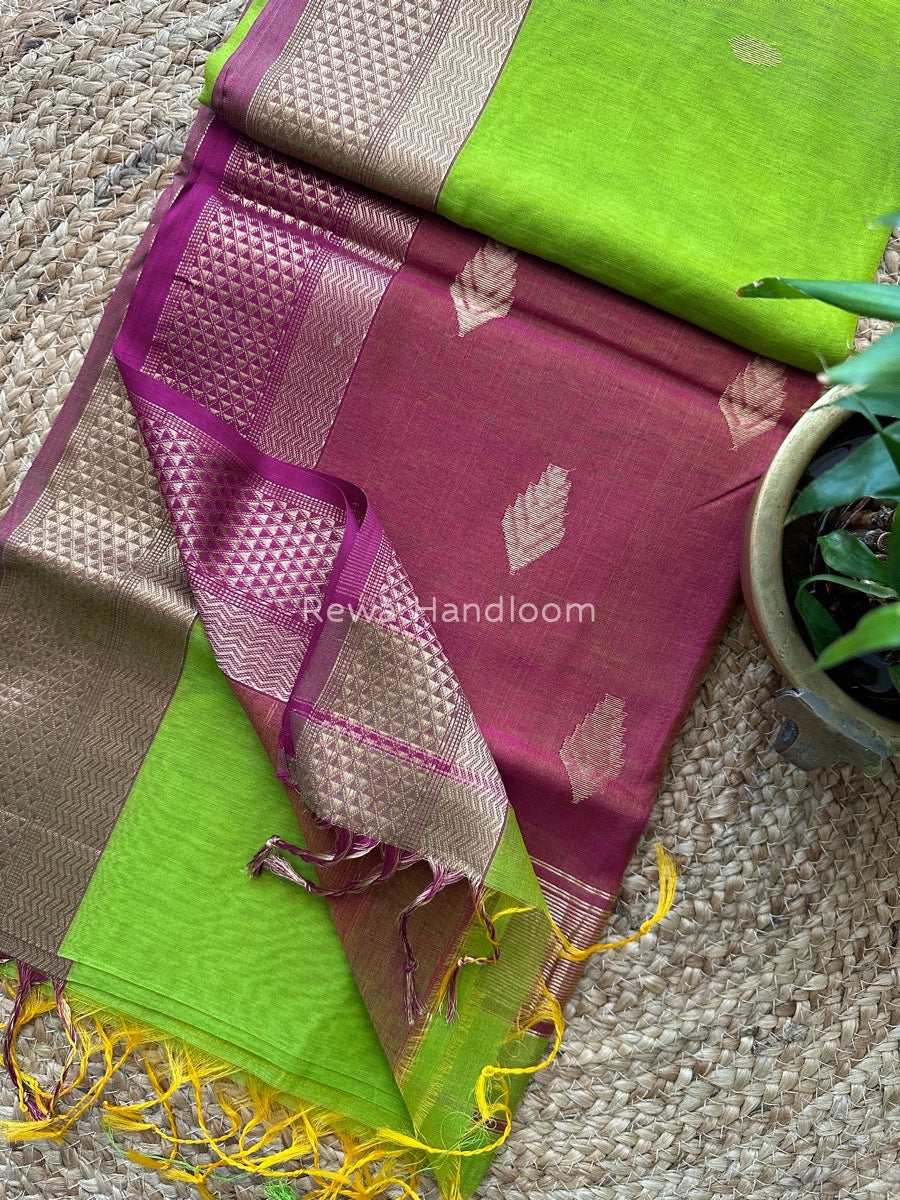 Butta Zari Border Maheshwari Saree