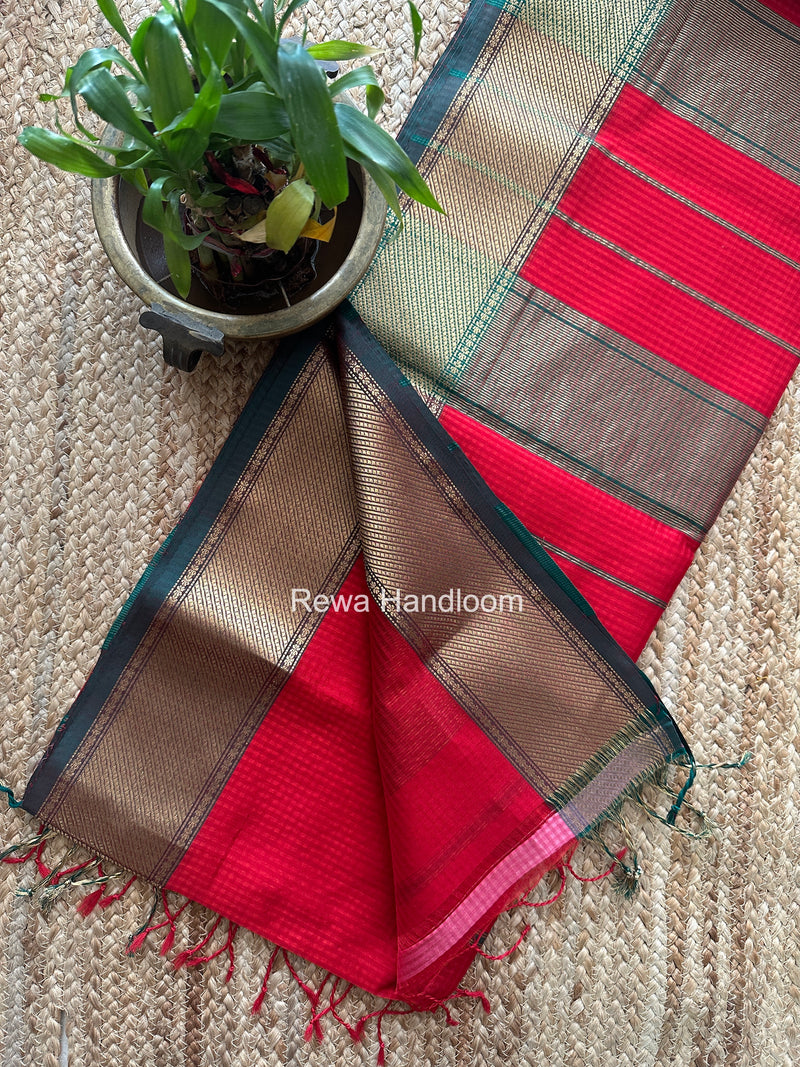 Exclusive Maheshwari 75% Silk Red Saree SS042