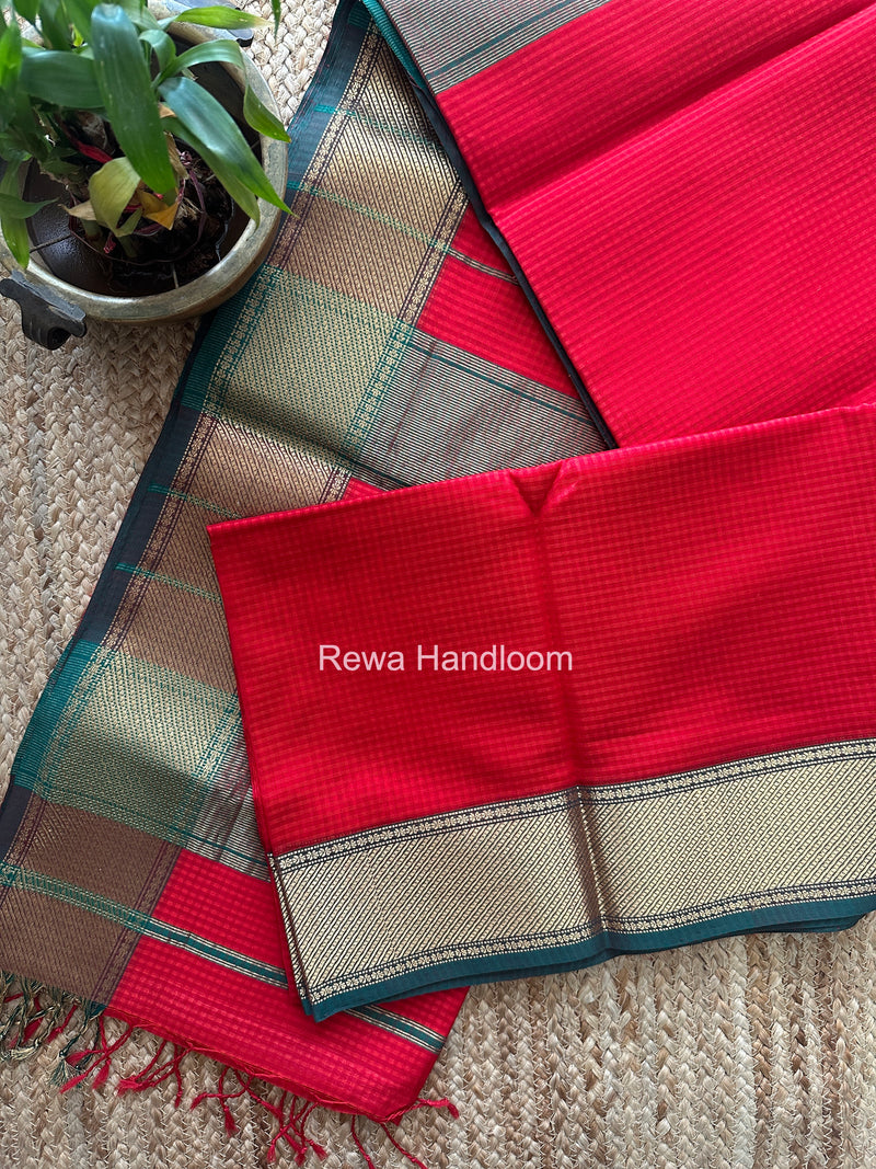 Exclusive Maheshwari 75% Silk Red Saree SS042