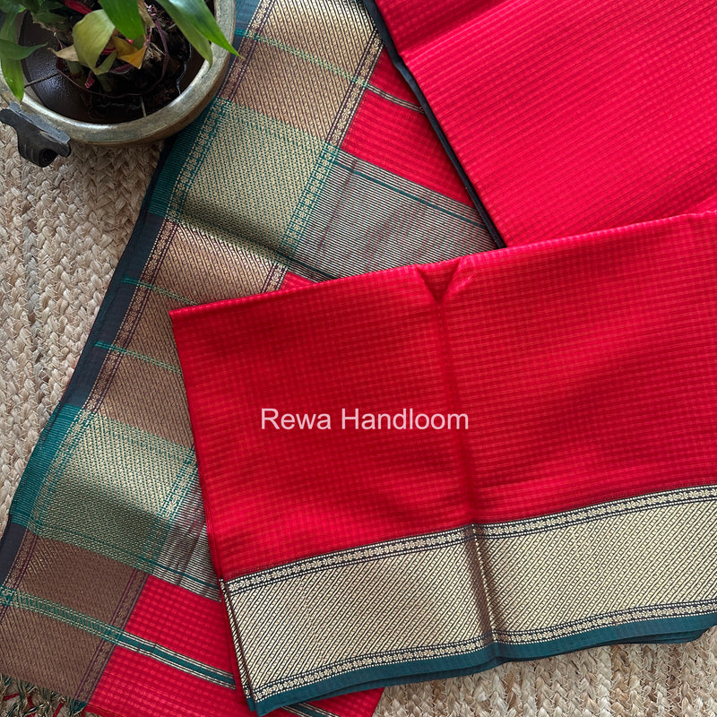 Exclusive Maheshwari 75% Silk Red Saree SS042