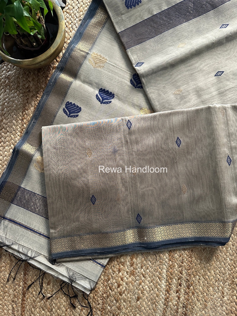 Maheshwari Saree
