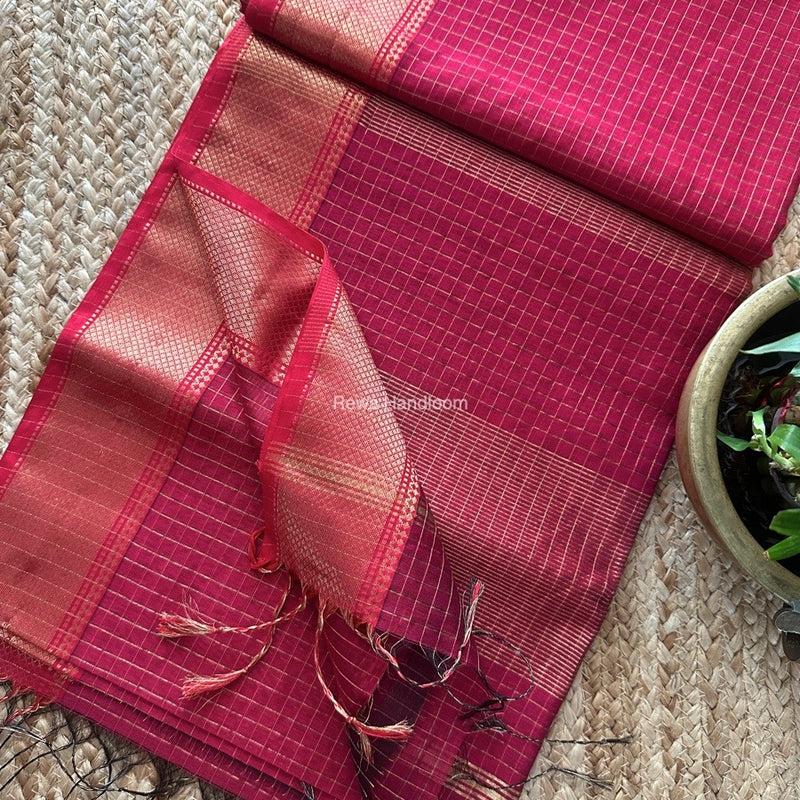 Maheshwari Zari Checks Saree 