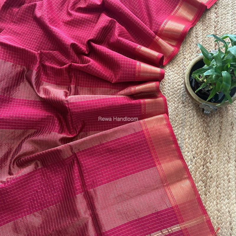 Maheshwari Rani Pink Zari Checks Saree ZCHX419