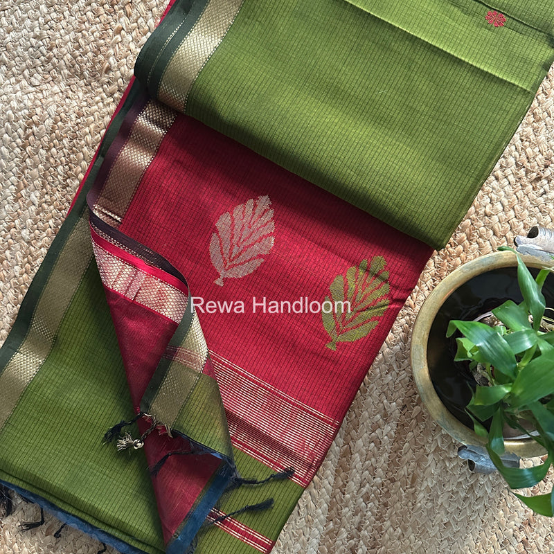 Maheshwari Butta Pallu Saree