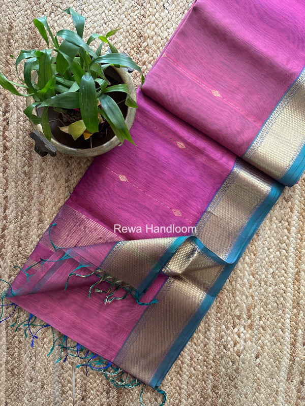 Maheshwari Shaded Butti Saree