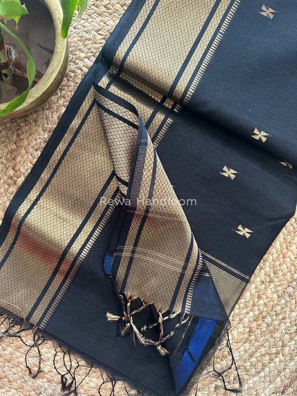Maheshwari Zari Butti Saree