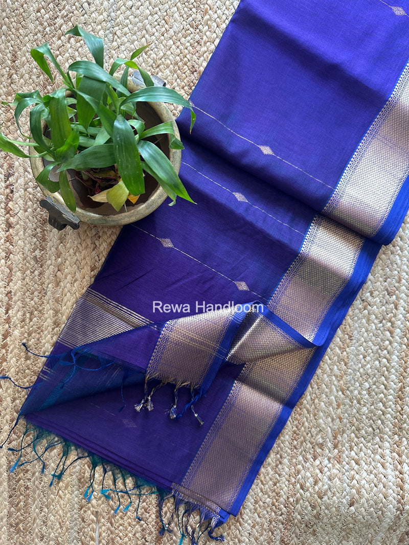 Maheshwari Shaded Butti Saree