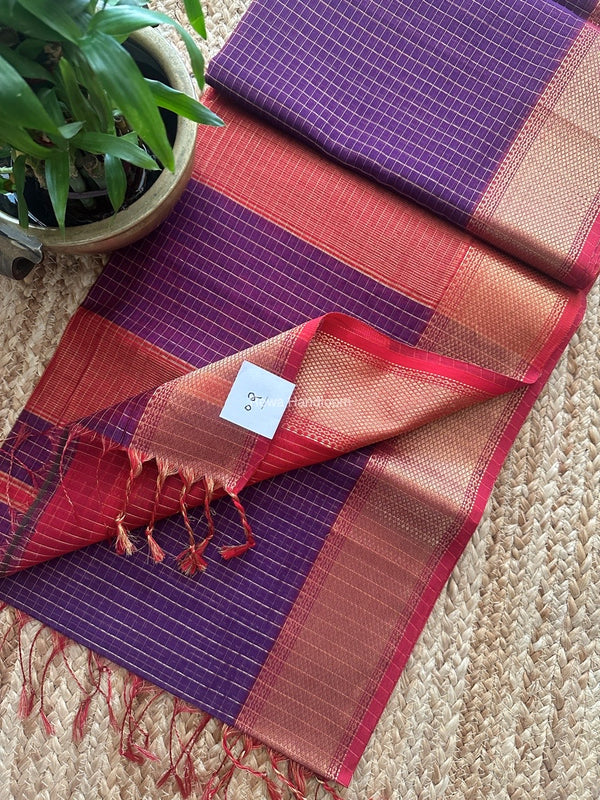 Maheshwari Zari Checks Saree