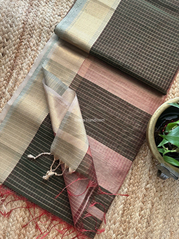 Maheshwari Zari Checks Saree 