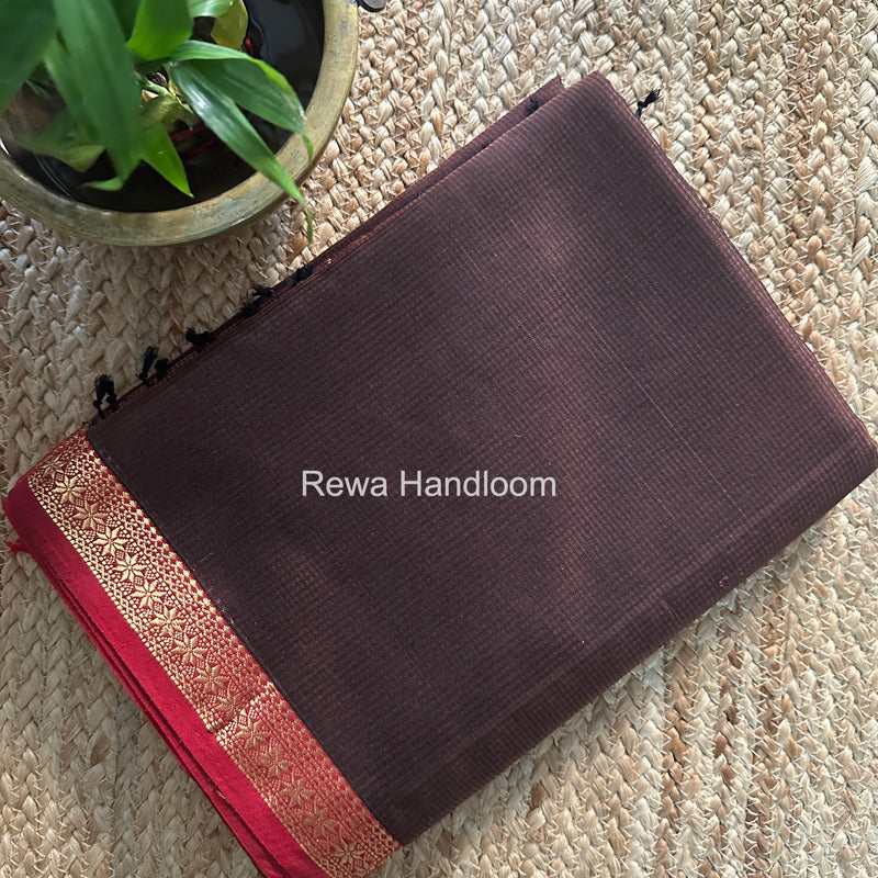 Maheshwari Brown Garbha Reshami Silk Saree GS318