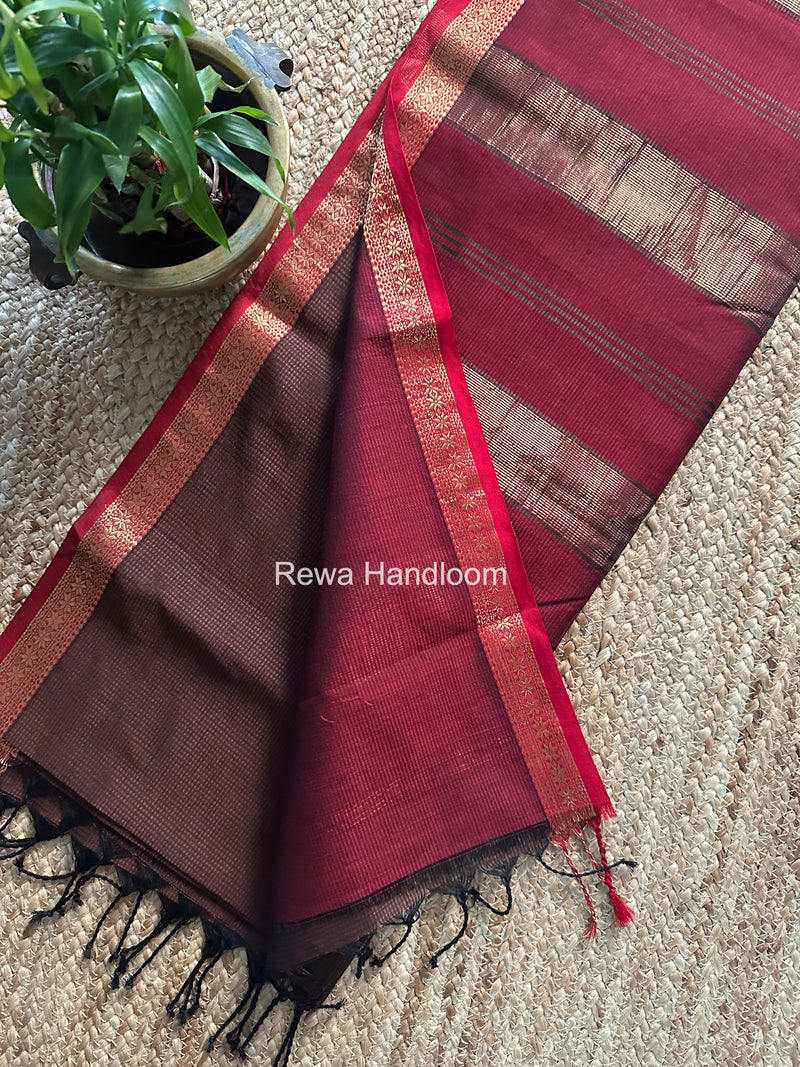 Maheshwari Brown Garbha Reshami Silk Saree GS318