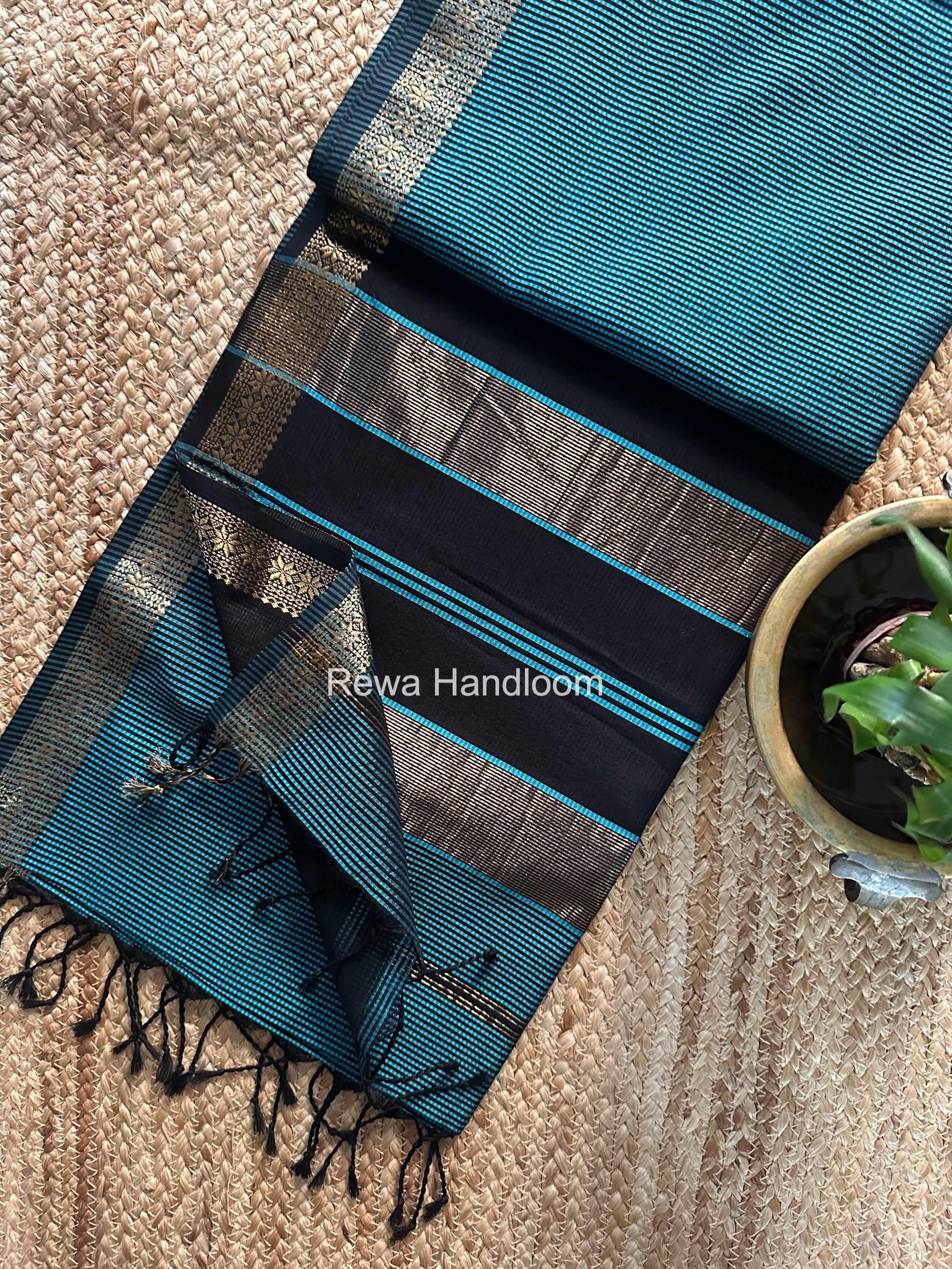 Maheshwari Sky Blue Garbha Reshami Silk Saree GS319 – Rewa Handloom