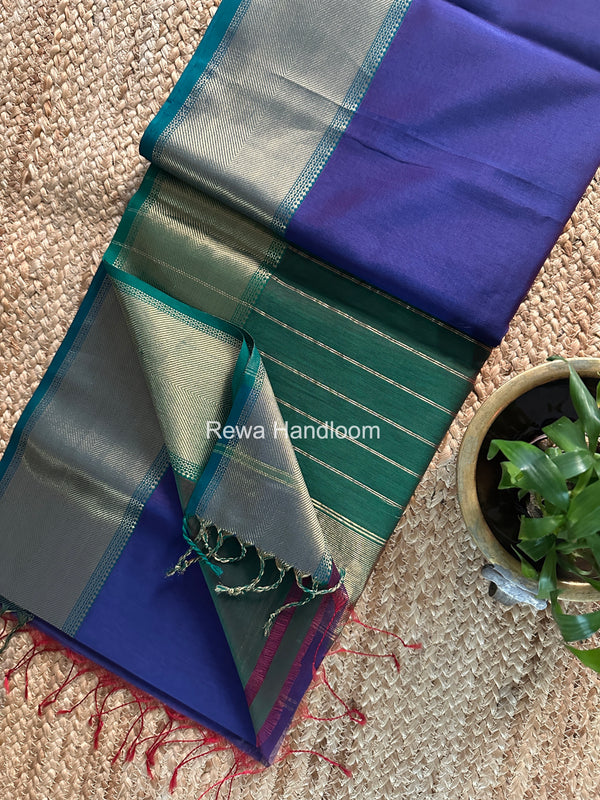 Exclusive Maheshwari Zari Border Saree