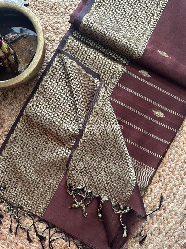 Maheshwari Resham Thread Butti Saree