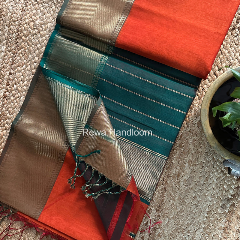 Exclusive Maheshwari Zari Border Saree