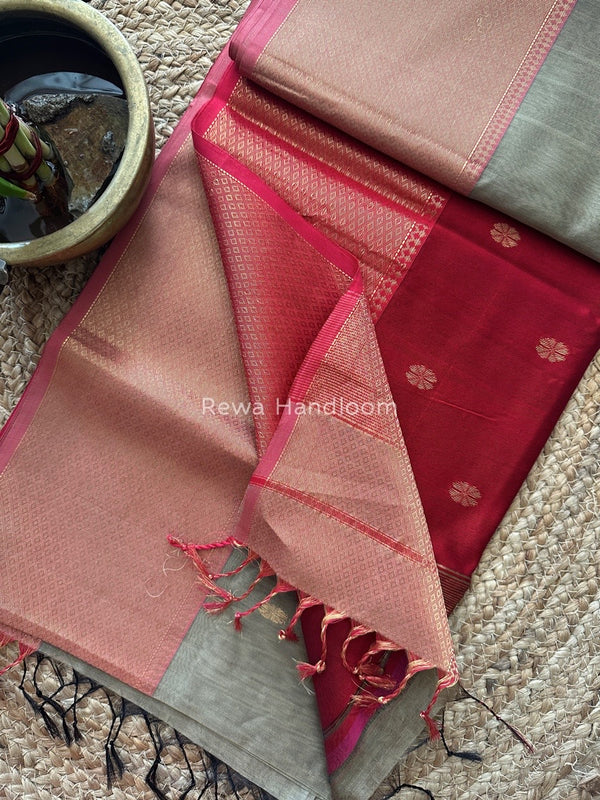Maheshwari Zari Skirt Butti Saree