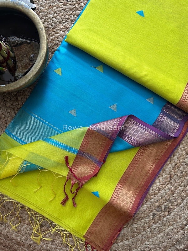Maheshwari Zari Butti Saree