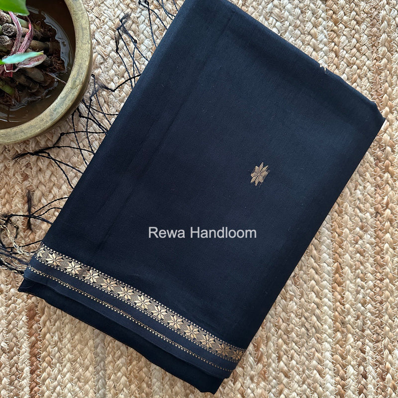 Black Star Butti Maheshwari Saree SSB067