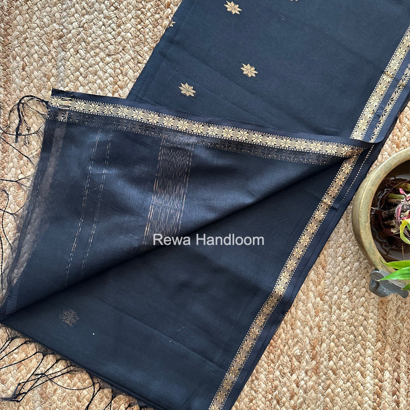 Black Star Butti Maheshwari Saree SSB067