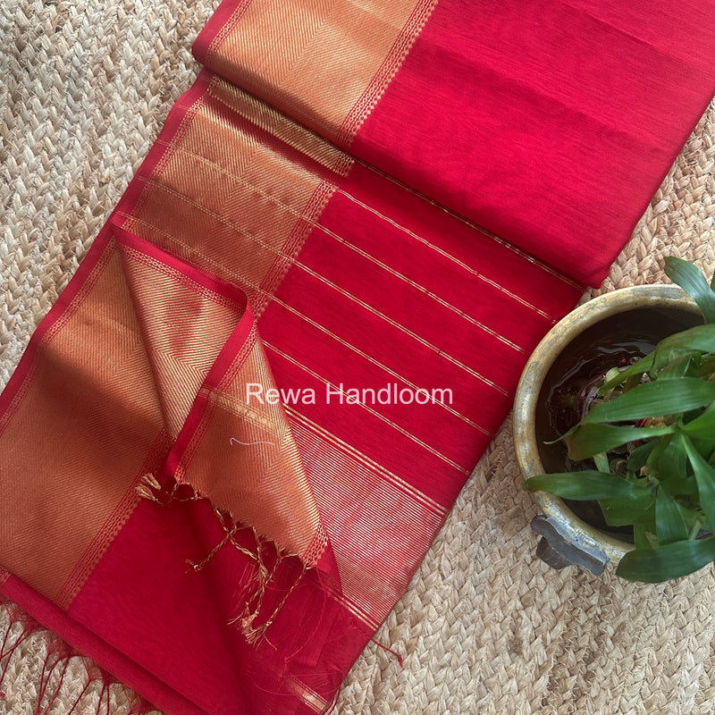 Exclusive Maheshwari Zari Border Saree
