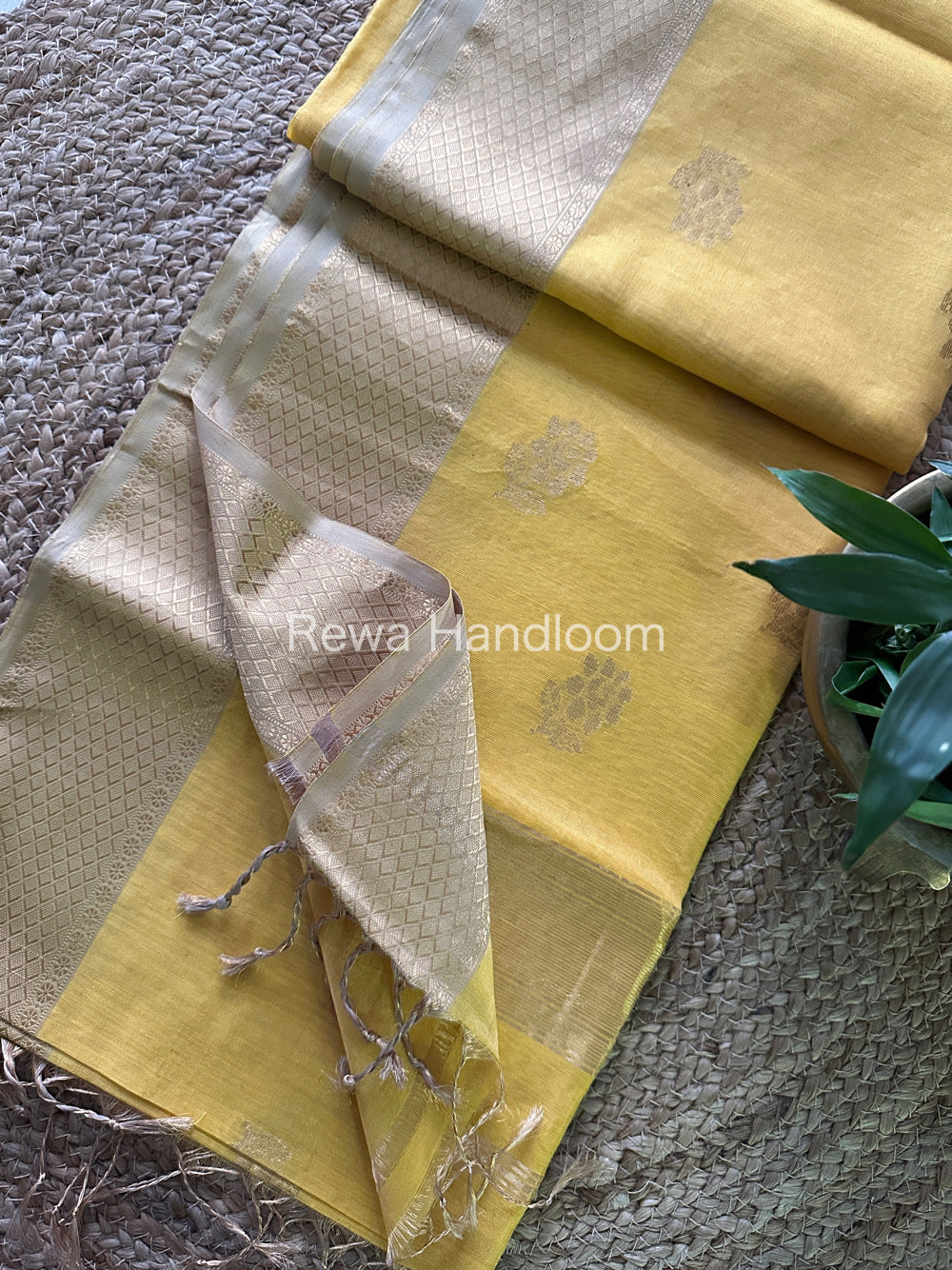 Maheshwari Light Yellow Tissue Silk Saree-TFB01